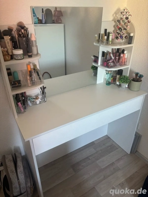 Schminktisch