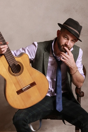 Gitarrenunterricht in München und Umgebung auf Deutsch, Englisch, Russisch, Ukrainisch