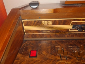 Verkaufe alte Orgel Farfisa-Prado inkl Sitzbank und Notenbücher-Liederbücher Bild 3