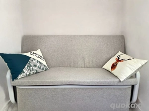 Hellgraues Schlafsofa mit Stauraum   wie neu!!!