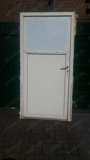 Nebeneingangstür Weiss