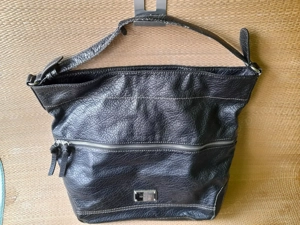 Dunkelblaue Tasche von NINE WEST