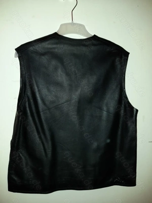 Schwarzes Ledertop, V-Ausschnitt, ohne Ärmel Größe 40 42 Bild 6