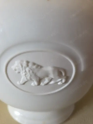 Hutschenreuther Kaffekanne mit Löwenmotiv ohne Deckel Bild 2