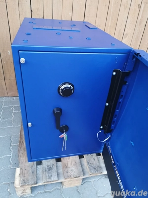 Tresor, Safe, Panzerschrank aus Bankenbereich 