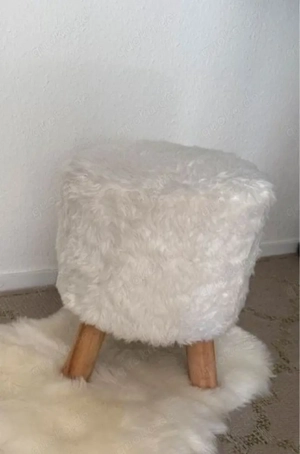 Schminktisch mit Hocker   guter Zustand (70 x 42 cm)