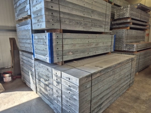 Doka Framax 270 und 135 Schalung 484,24m  auf Wunsch komplett mit Zubehör. Bild 3