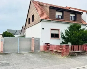 Gemütliches Ein- Zweifamilienhaus in zentraler Lage von Oberhausen