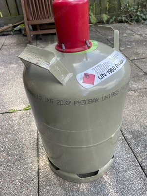 2 Gasflaschen 11kg Stahl grau Eigentum