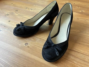 Verkaufe elegante, kaum getragene BOMBAY LIGHTS Pumps von Clarks
