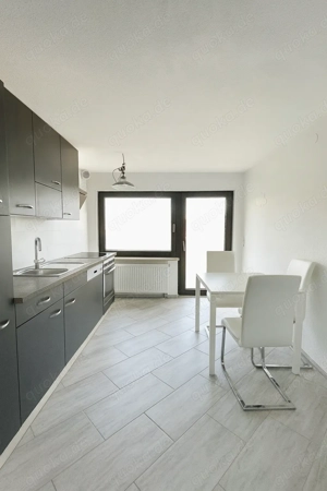 Vermiete helle 2,5 Zimmer Rimbach Odenwald Wohnung große terasse 67 qm m2 Bild 3