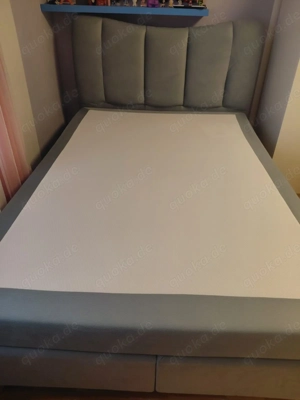 Boxspringbett ( Fast wie neu )