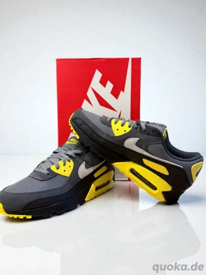 Nike Air Max 90  Smoke Lightening  NEU OVP Gr. 44.5 US 10.5