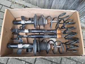 Original Fahrwerk ALFA Romeo Giulietta Quadrifolio (940) 50520984  50520186