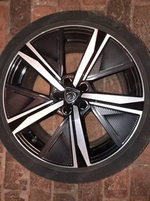 Kompletträder Alufelgen mit Reifen 