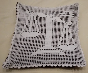 4 Dekokissen mit Sternzeichen, edle Handarbeit, je  Bild 4