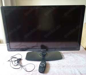 Fernseher - TV - Philips 32PFL5806K mit Standfuß