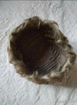 Perücke Aschblond Kurzhaarschnitt leicht gewellt Größe 56 