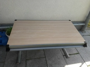 Schreibtisch für Schüler Bild 4