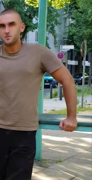 Biete erotische Massagen zur Entspannung und Sex für Männer (ab 18 Jahre) Bild 5