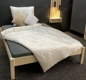 Bett 140 200 aus Massivholz inkl. Lattenrost   sofort abholbar Bild 1