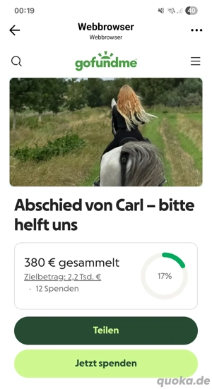 Ein junges Mädchen sucht unterstützung 