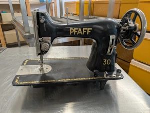 Alte defekte Pfaff Nähmaschine