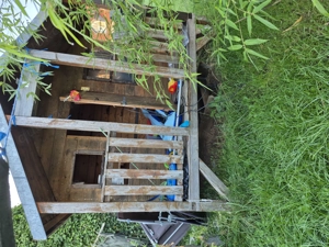 Kinderspielhaus zu verschenken 