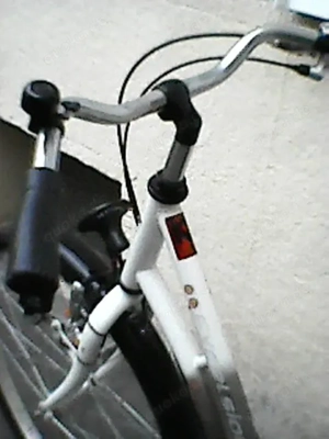 Verkaufe ein Damenfahrrad.