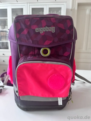 Ergobag Cubo Schulranzen mit Zubehör