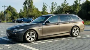 BMW 520 520d Touring Vollleder AHK Alarm StHZ