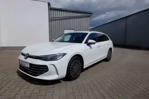 Volkswagen Passat Variant 1.5 eTSI Elegance/Leder/Matri/360