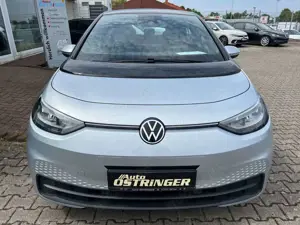 Volkswagen ID.3 Pure Performance 110 kW ex Fahrschule Bild 2
