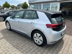 Volkswagen ID.3 Pure Performance 110 kW ex Fahrschule Bild 4