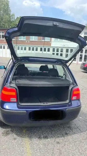 Volkswagen Golf 1.6 Automatik