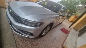 Volkswagen Passat Variant 2.0 tdi Business 150cv dsg