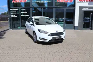 Ford Focus Lim. Titanium Kamera Navi Klima SHZ