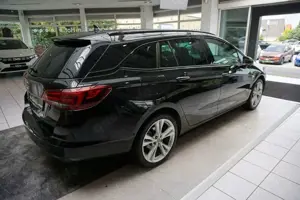 Opel Astra K ST Ultimate ALCANTARA, INTELLILUX, NAVI Bild 3