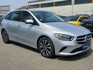 Mercedes-Benz B 180 B 180 d VirtualCockpit*Navi*Elektrische-AHK*1Hand