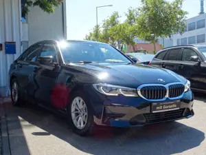 BMW 320 d Aut Advantage Navi LCP Leder Laser Keyless