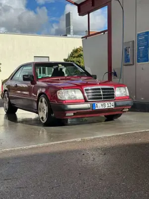 Mercedes-Benz 230 Bei interrese melden top gepflegt