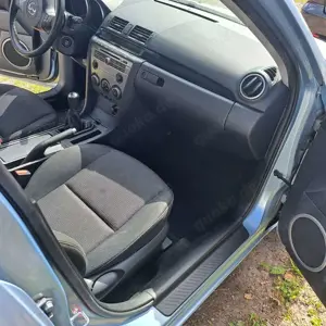 Mazda 3 3 Fließheck 1.6 Sport Active Bild 5