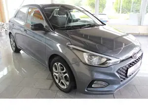 Hyundai i20 YES! Plus,Navi,Sitzheizung,Klimaautomatic,Top Bild 3