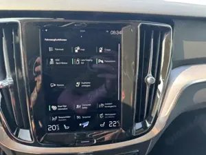 Volvo V60 Inscription Expression Recharge Plug-In Hybrid AWD Bild 5