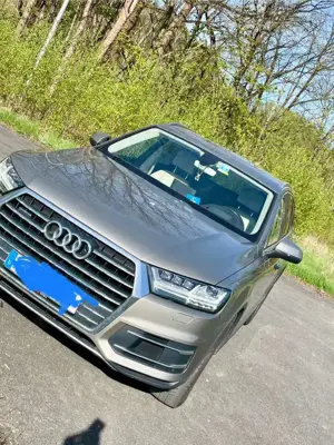 Audi Q7 3.0 TDI quattro tiptronic 7 Sitze
