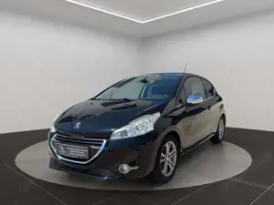 Peugeot 208 1.2*Allure*Klima*Alu*Panorama*Tüv Neu*2.Hand*