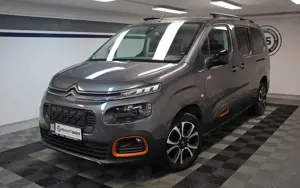Citroen Berlingo Lang XL Aut. AHK ACC NAVI HUD 7-Sitzer