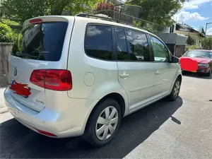 Volkswagen Touran Touran 2.0 TDI DPF Comfortline Bild 2