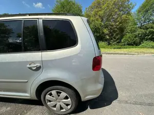 Volkswagen Touran Touran 2.0 TDI DPF Comfortline Bild 5