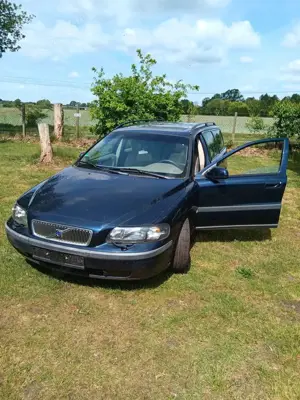 Volvo V70 AWD